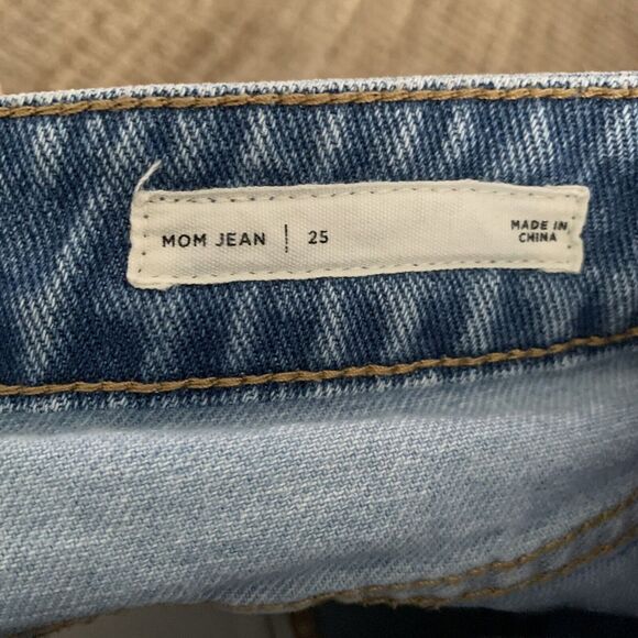 Pacsun Mom Jeans Size 25 High Rise Light Wash / White Two Tone Denim Raw Hem - Picture 4 of 7